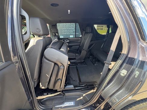 Used 2022 Chevrolet Tahoe LT AWD/4WD image 19