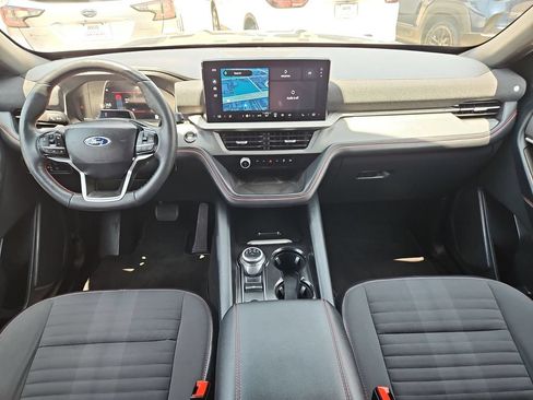Used 2025 Ford Explorer ST-Line w/ ST-Line Street Pack AWD/4WD image 26