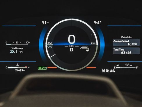 Used 2024 Lexus TX 500h AWD w/ Technology Package image 19
