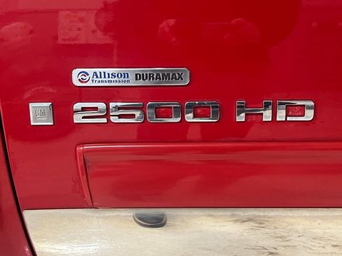 Used 2009 GMC Sierra 2500 SLE w/ Convenience Package image 11