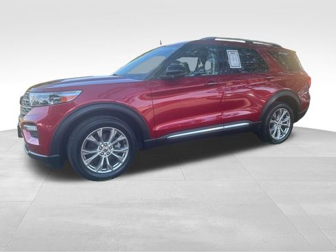 Used 2020 Ford Explorer Limited AWD/4WD image 4