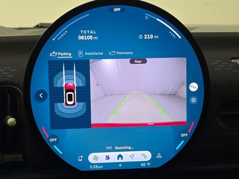 Certified 2025 MINI Cooper 2-Door Hardtop image 18