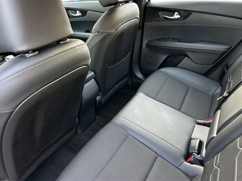 Used 2023 Kia Forte GT-Line image 13