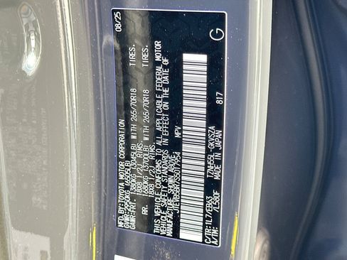 Certified 2025 Toyota 4Runner Trailhunter image 38