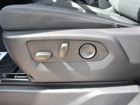 New 2026 Chevrolet Silverado 1500 Custom AWD/4WD image 19