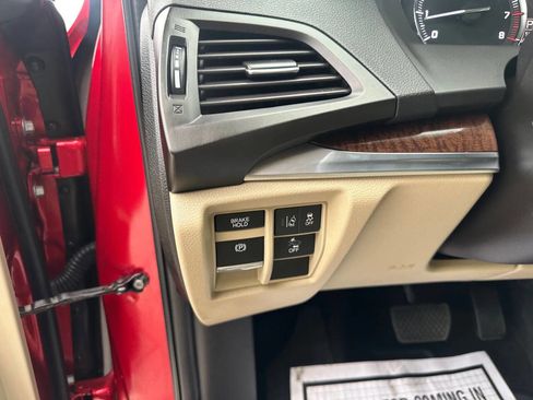 Used 2020 Acura MDX SH-AWD image 26