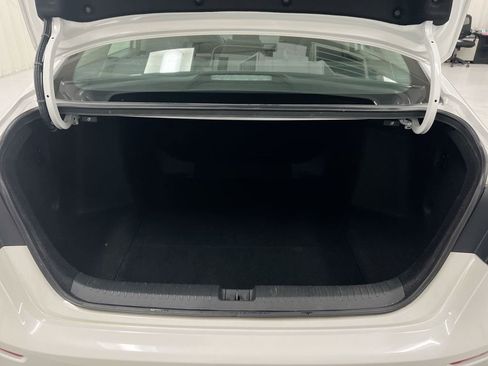 Used 2024 Honda Accord EX image 23
