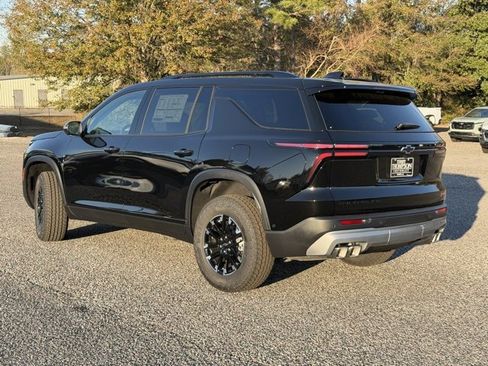 New 2026 Chevrolet Traverse Z71 w/ Enhanced Driving Package image 5