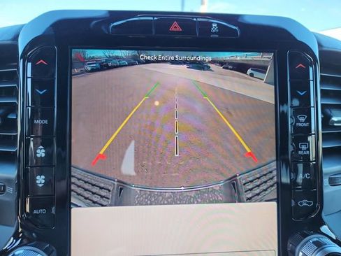 New 2025 RAM 2500 Big Horn AWD/4WD image 28