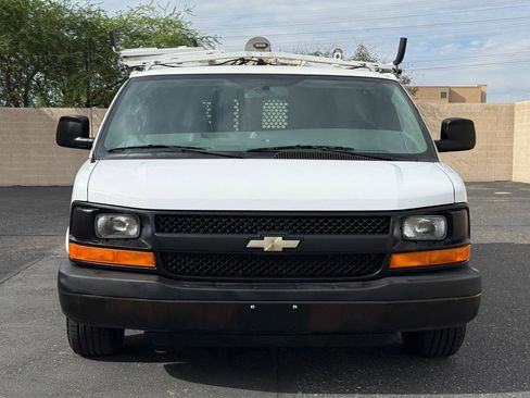 Used 2013 Chevrolet Express 2500 image 3