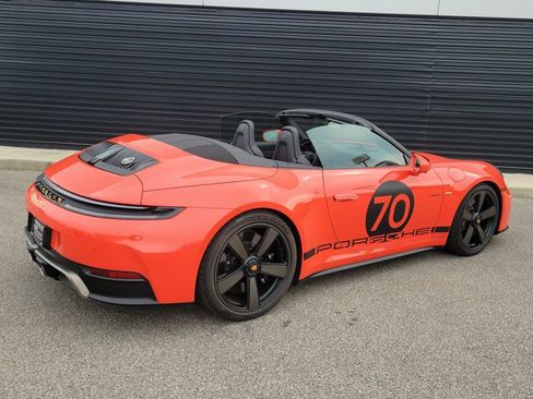 Certified 2026 Porsche 911 GTS RWD image 10