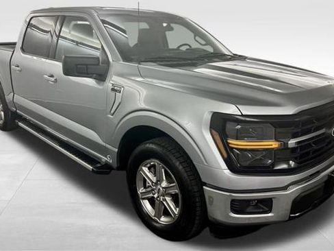 Used 2025 Ford F150 XLT w/ Equipment Group 301A Standard RWD image 3