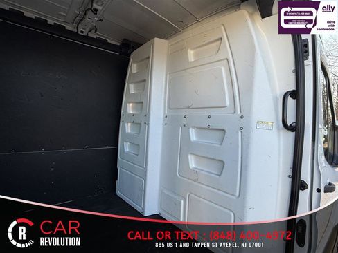 Used 2020 Ford Transit 250 Medium Roof AWD w/ Interior Upgrade Package image 10