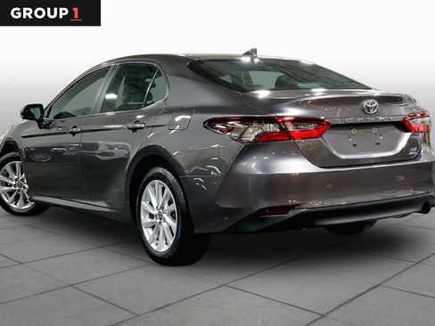 Used 2023 Toyota Camry LE image 12