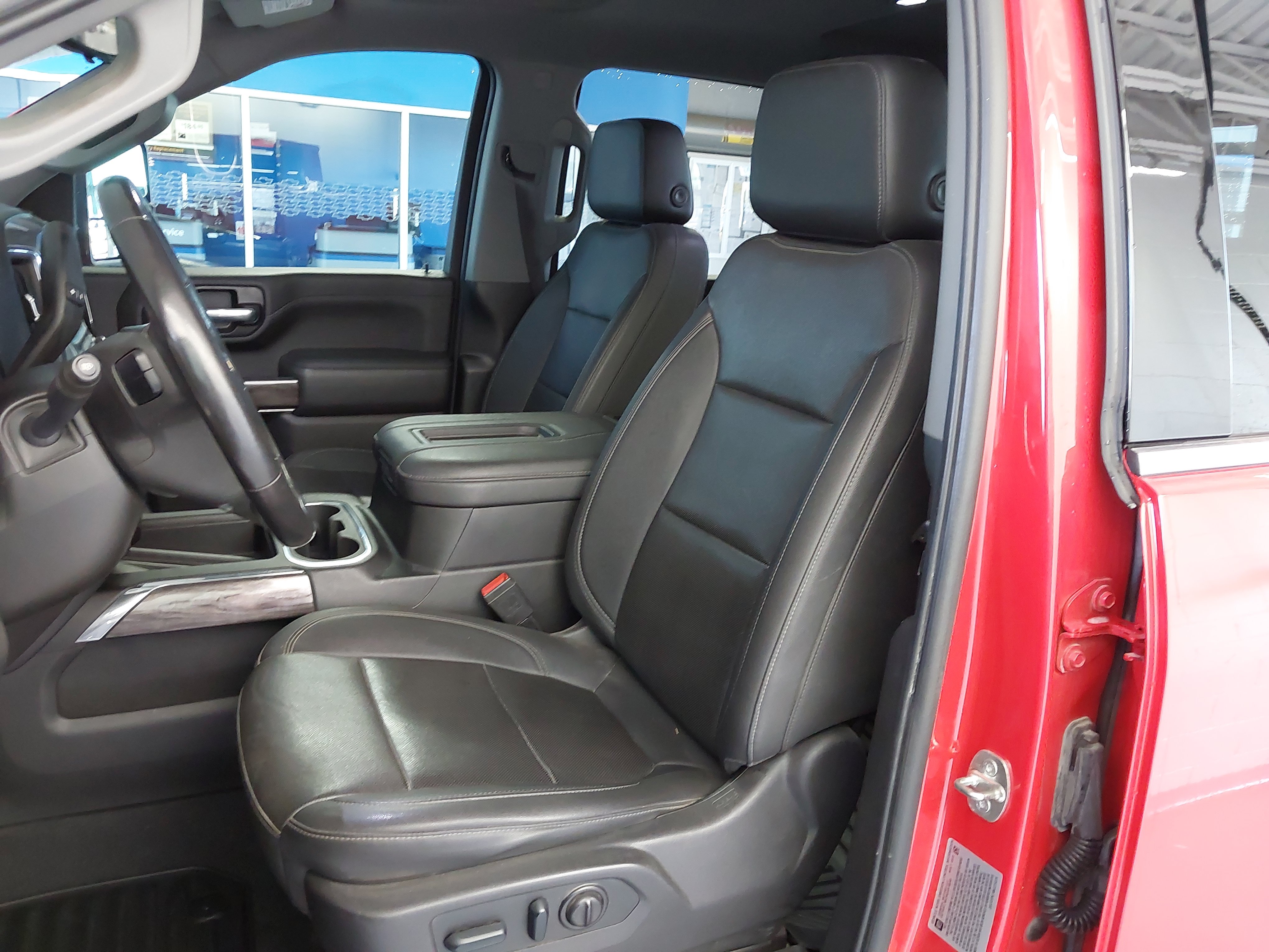 Used 2022 Chevrolet Silverado 2500 LTZ AWD/4WD image 23