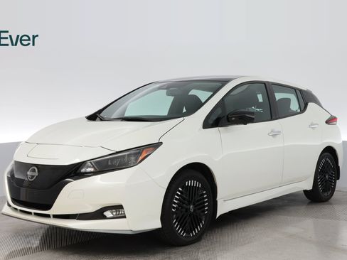 Used 2024 Nissan Leaf SV Plus FWD image 2
