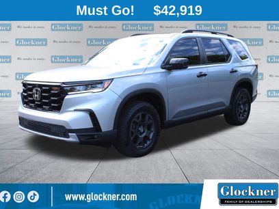 Used 2025 Honda Pilot TrailSport