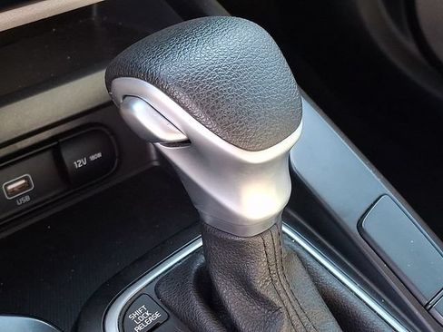 Used 2021 Kia Soul LX FWD image 14