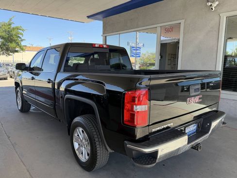 Used 2017 GMC Sierra 1500 SLE w/ SLE Value Package RWD image 3
