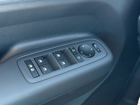 New 2026 Hyundai Santa Fe SE image 17