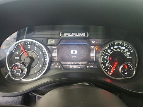 Used 2022 RAM 1500 Laramie image 12