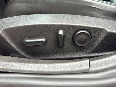 Used 2013 Chevrolet Malibu Eco w/ Power Convenience Package image 14