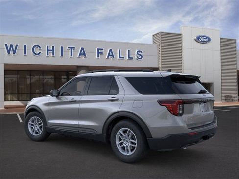 New 2026 Ford Explorer Active image 4