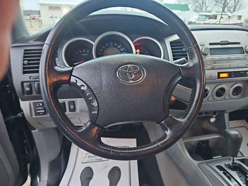 Used 2009 Toyota Tacoma 4x4 Double Cab image 11