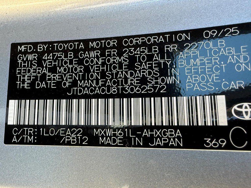 Used 2026 Toyota Prius Plug-In Hybrid FWD image 22