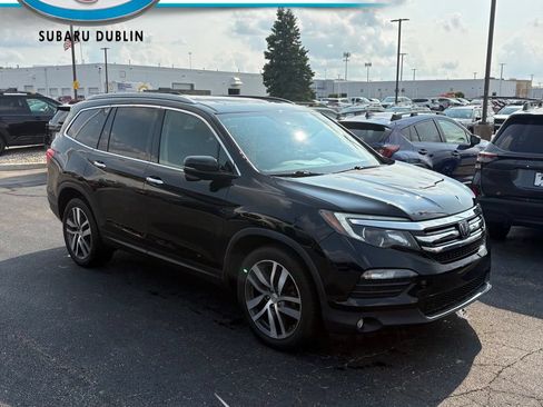 Used 2018 Honda Pilot Touring image 1