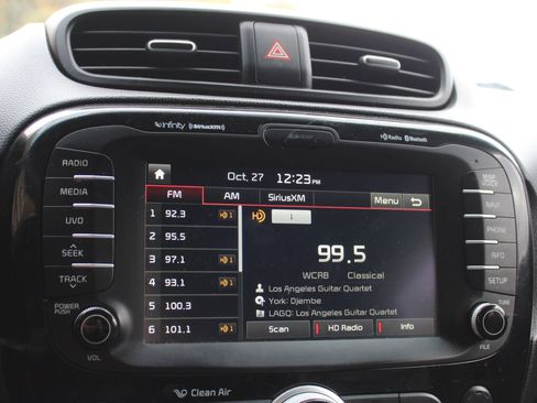 Used 2015 Kia Soul ! w/ Sun & Sound Package image 31