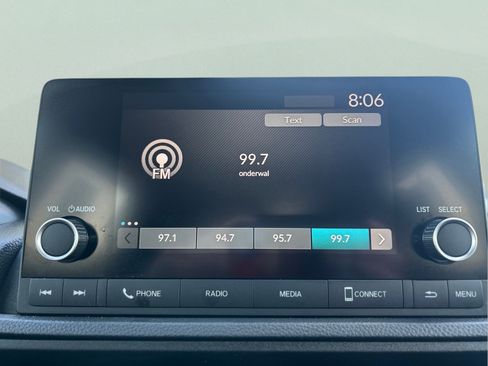 Used 2025 Honda CR-V EX image 29