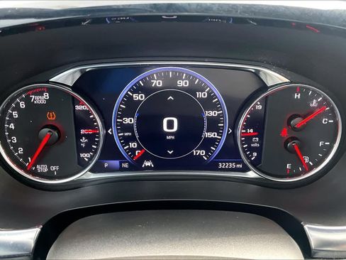 Used 2023 Chevrolet Traverse High Country FWD image 22