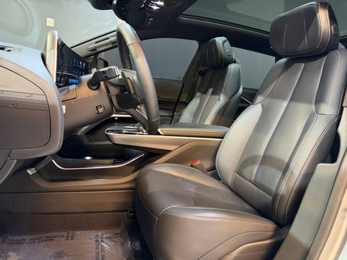 Certified 2024 Cadillac Lyriq Sport RWD image 5