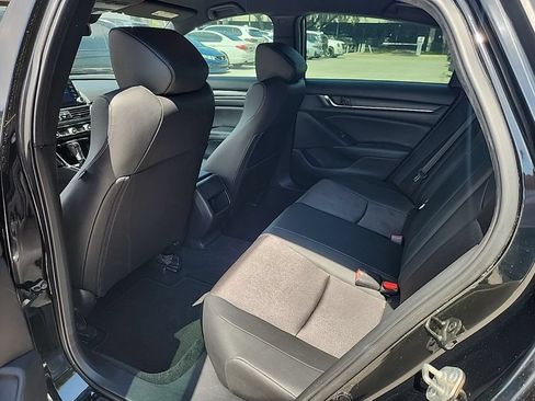 Used 2020 Honda Accord Sport image 3
