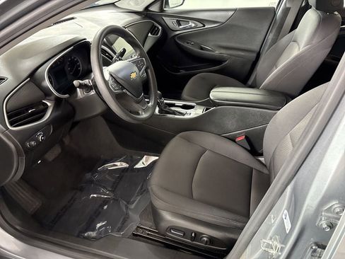 Used 2023 Chevrolet Malibu LT FWD image 25
