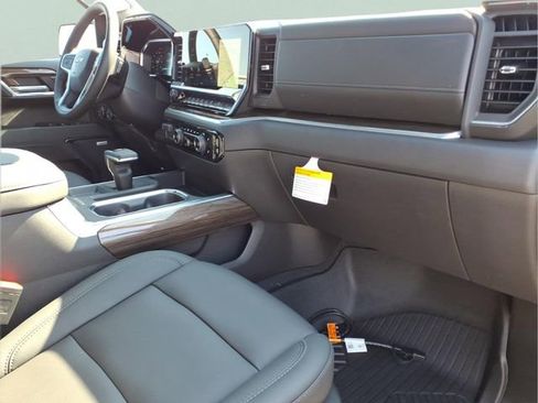 New 2026 Chevrolet Silverado 1500 LT Trail Boss w/ LT Trail Boss Premium Package AWD/4WD image 22