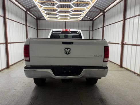 Used 2018 RAM 2500 Tradesman w/ Chrome Appearance Group AWD/4WD image 5