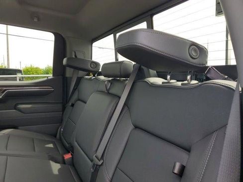 Used 2024 Chevrolet Silverado 1500 LTZ w/ LTZ Convenience Package II AWD/4WD image 11