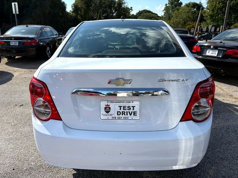 Used 2013 Chevrolet Sonic LT image 5