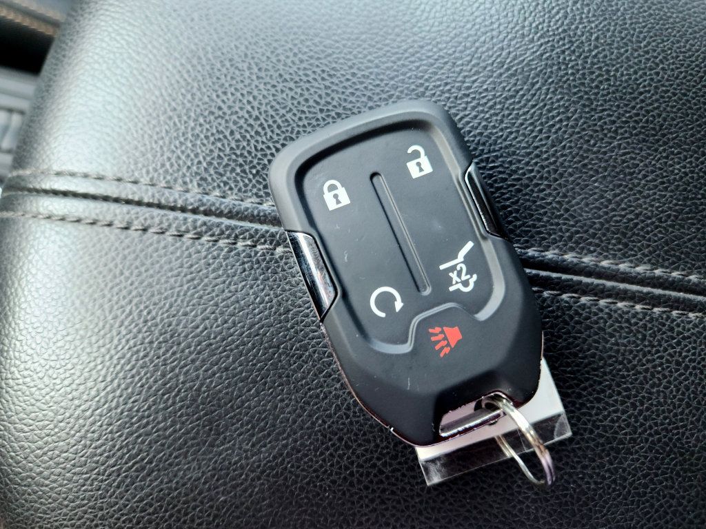 Used 2019 GMC Terrain SLT w/ Preferred Package FWD image 46