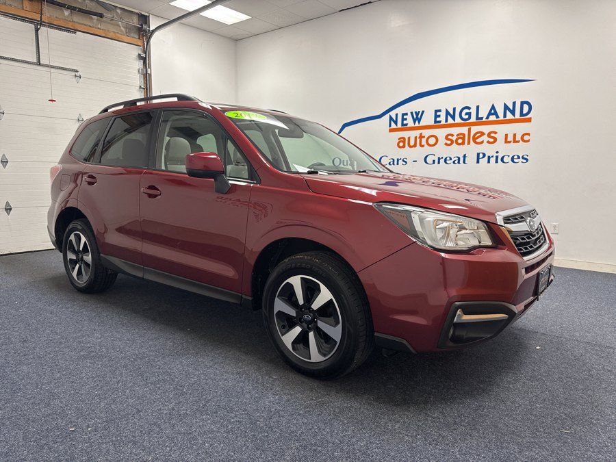 Used 2017 Subaru Forester 2.5i Premium w/ All-Weather Package AWD/4WD image 4