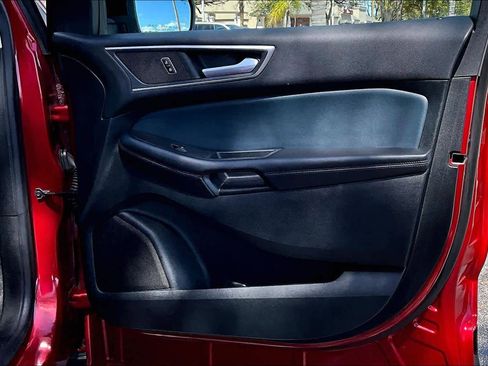 Used 2022 Ford Edge SEL w/ Sport Appearance Package image 26