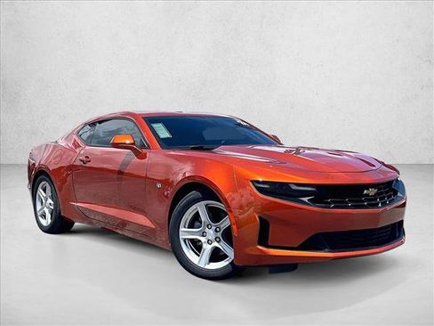 Certified 2024 Chevrolet Camaro LT RWD image 12