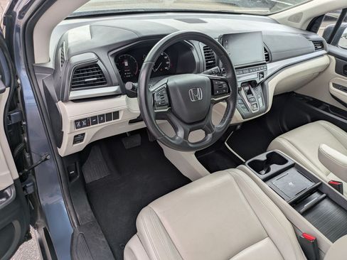 Used 2025 Honda Odyssey EX-L image 17