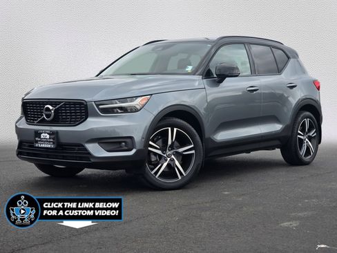 Used 2019 Volvo XC40 T5 R-Design AWD/4WD image 1