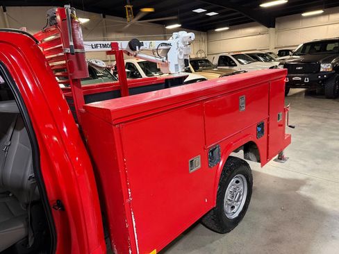 Used 2018 Ford F250 XL w/ Power Equipment Group image 51