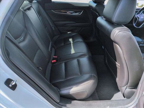 Used 2016 Cadillac XTS Luxury image 25