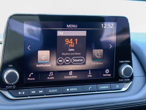 New 2026 Nissan Rogue SV FWD image 5