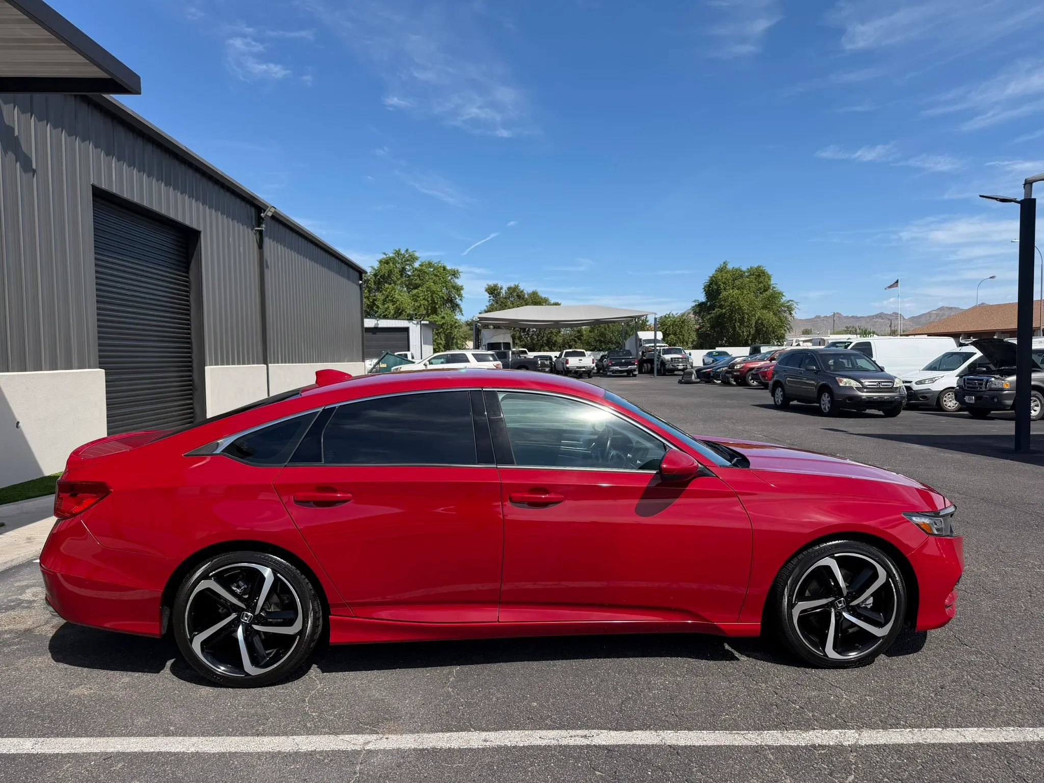Used 2018 Honda Accord Sport image 12